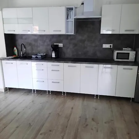 Silverbb Apartman * Balatonboglár
